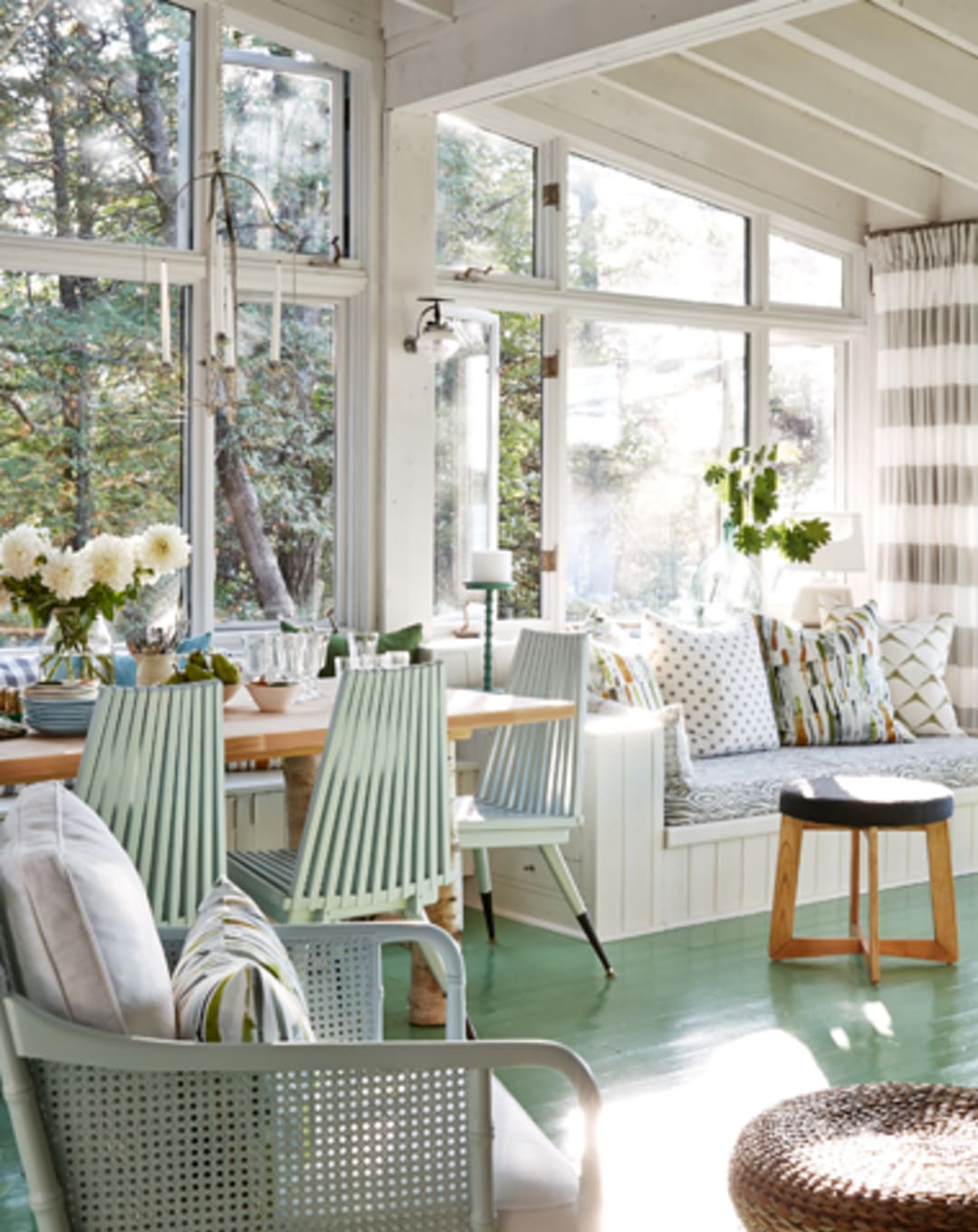 Photo Gallery: Create the Perfect Summer Vacation Cabin thumbnail