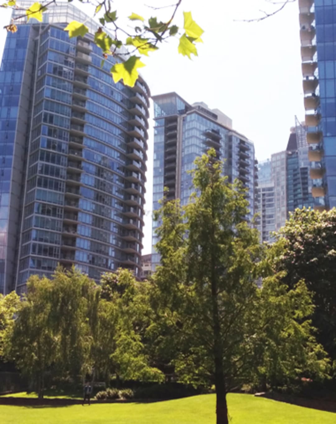 Vancouver Home Sales Still Hot in May, Prices Even Hotter: REBGV thumbnail