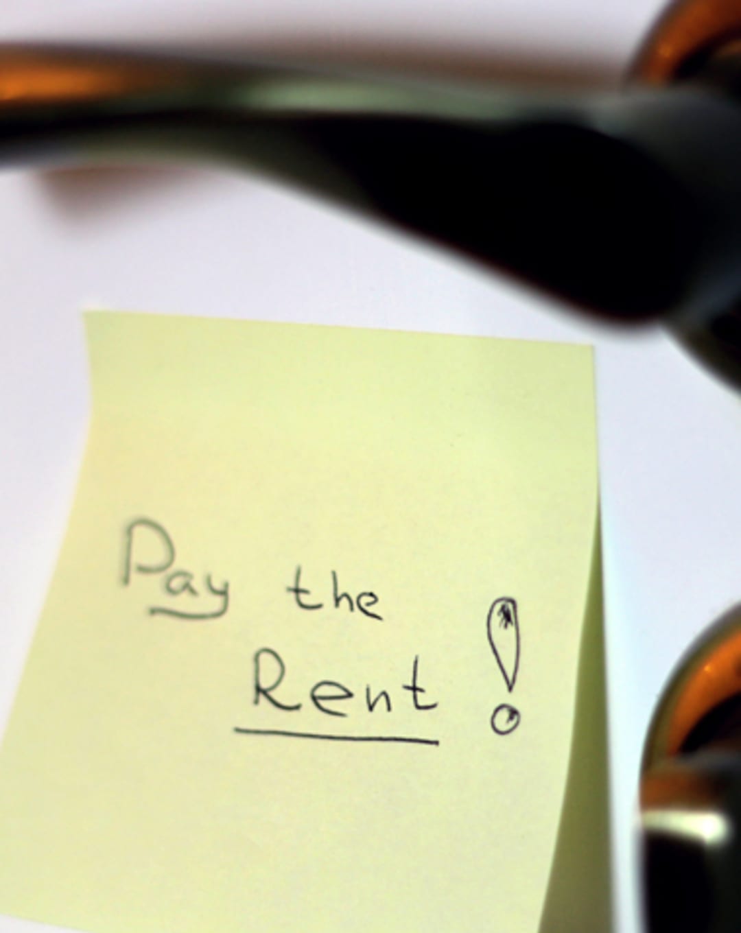 Guide to Being a Landlord #7: What to Do When the Rent is Overdue thumbnail