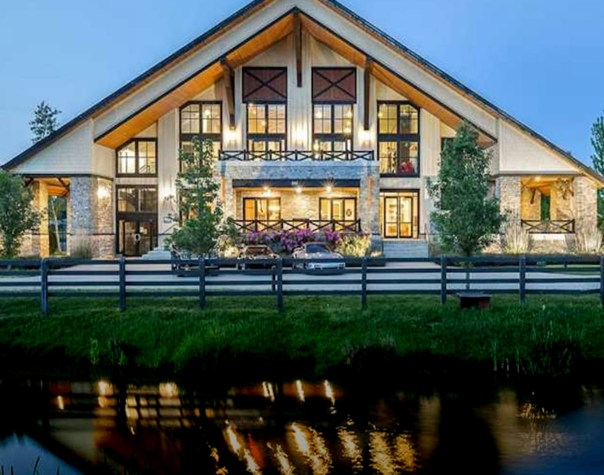  POV: Your horse has a better house than you at this listing in Langley. thumbnail