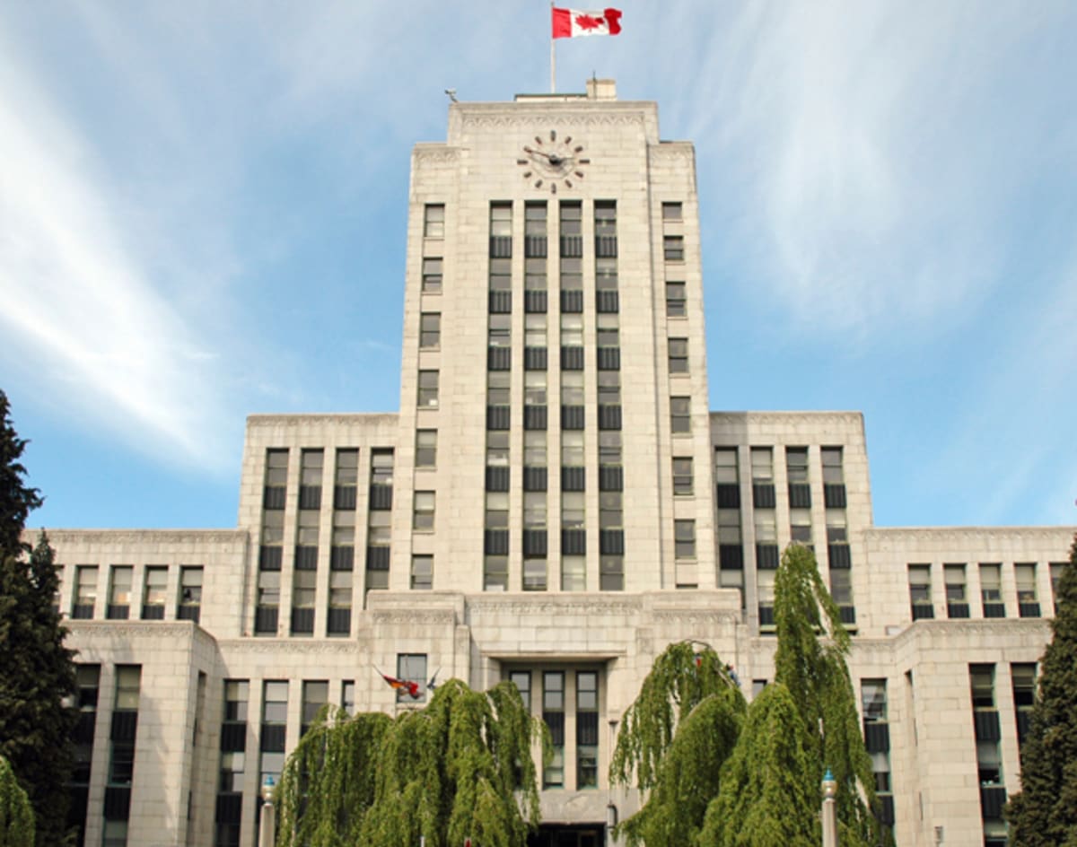 Developer Publicly Criticizes City Planning Department, Calls for Single CAC thumbnail
