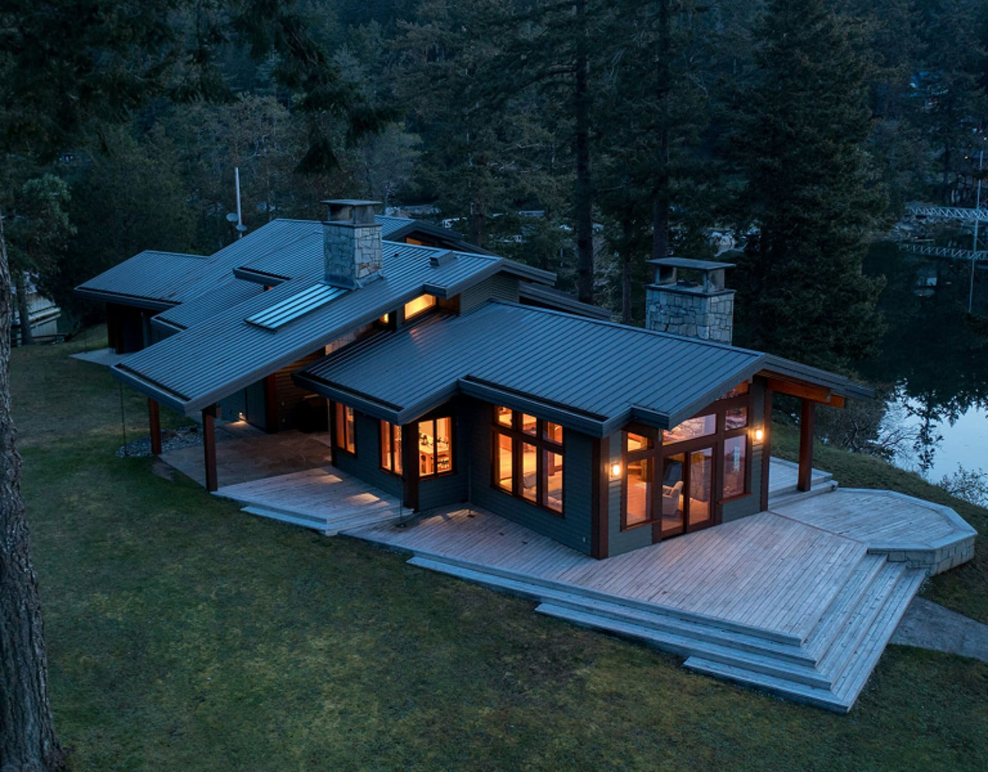 This $14.7 million property offers breathtaking views of the Pacific Ocean from sunrise to sunset.