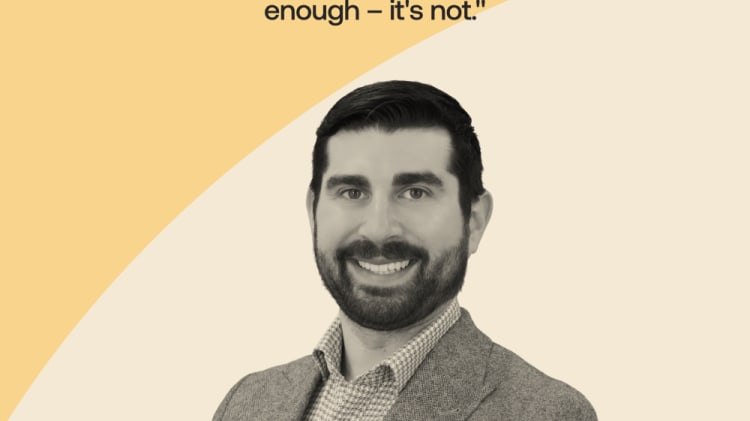 How to work with newcomers to Canada as a real estate agent. image