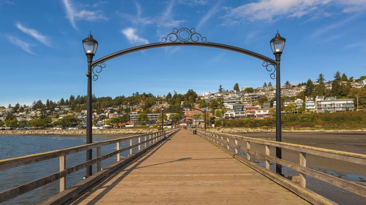 Exclusivity meets community in South Surrey and White Rock.  image