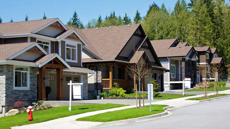 BC Home Sales Climb 26% in One Month image