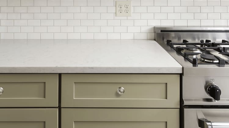 Spring Renovation Special: Lipstick Renovations When Flipping a Condo thumbnail