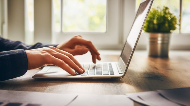 7 Tips for Writing a Great Listing Description image