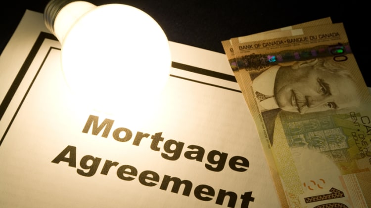 What is Shadow Lending? The Key Things You Need to Know thumbnail