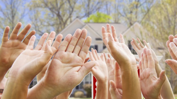 Competing with Other Buyers? How to Boost Your Chances of Getting that Home thumbnail