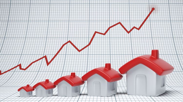 Editorial: How Low Interest Rates are Supporting Vancouver’s High Prices image