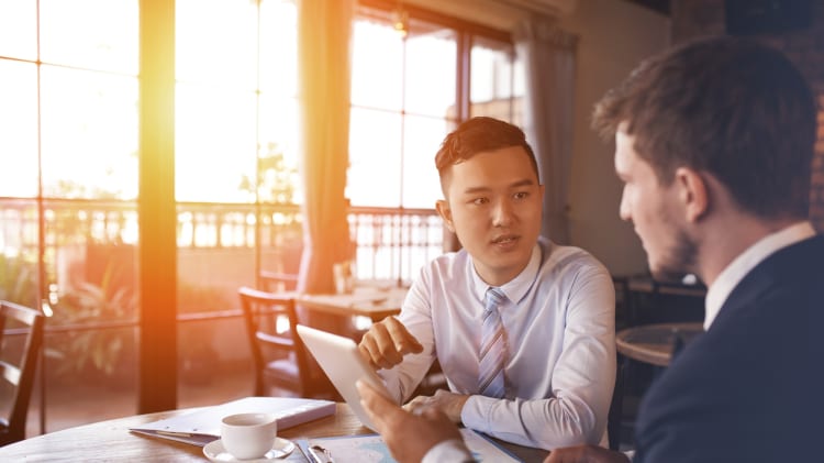 8 Ways for Agents to Become the Inventory Expert in Their Area image