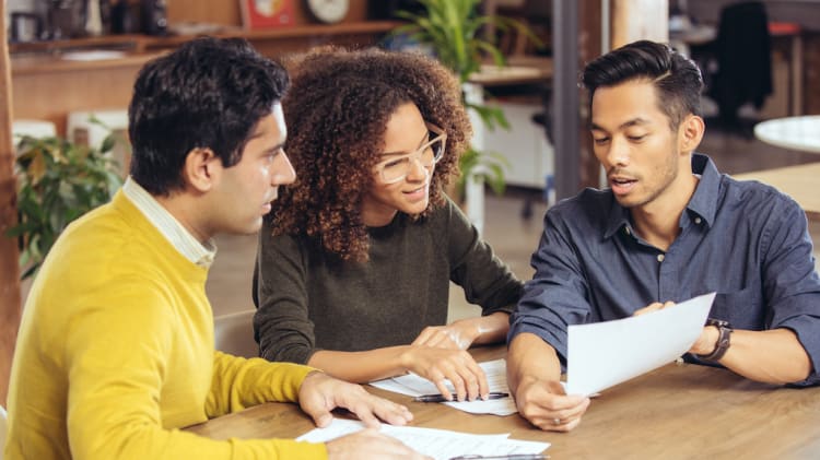 How to Personalize the Real Estate Experience for Your Clients image