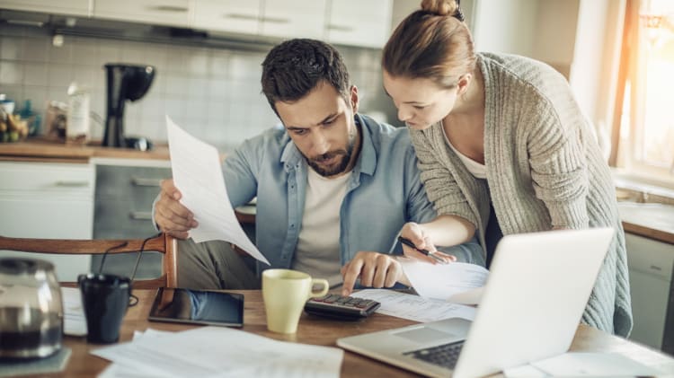 What’s Your Home Really Worth in Toronto and Vancouver Today? thumbnail