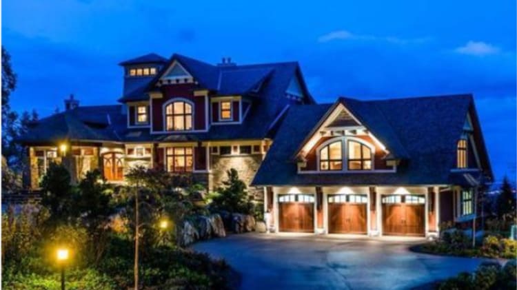 Photo Gallery: Nanaimo’s Most Expensive Home is a Wonderful Winter Retreat thumbnail
