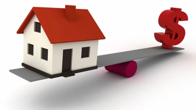 Buy vs Rent: Which is Better Long Term? image