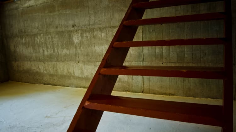 Interest Rates Stay in the Basement... Maybe Till 2014 image