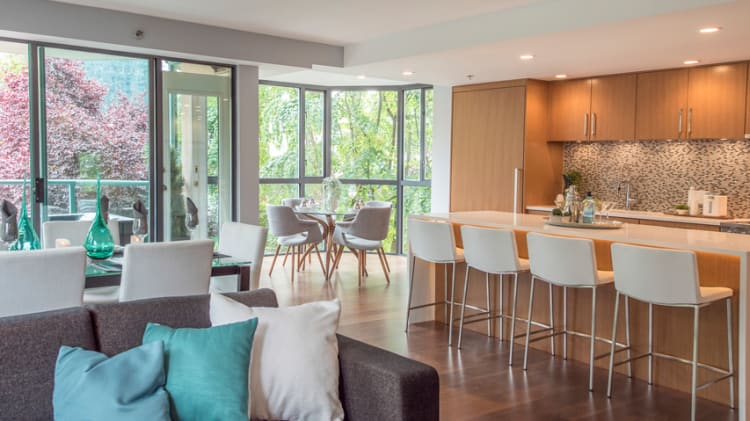 Spring Home Inspiration in Full Bloom at 2017 Home Reno Show image