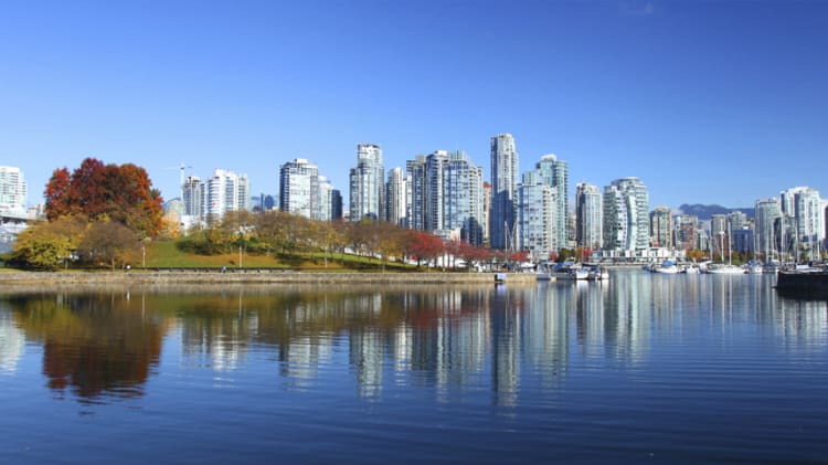 High Vancouver House Prices Not Overvalued, Only Risk is Recession: Economist image