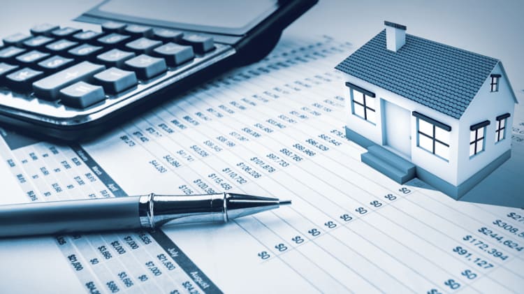 Why It Pays to Shop Around at Mortgage Renewal Time thumbnail