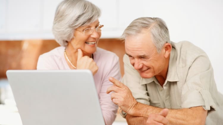 Reverse Mortgages: Advantages and Disadvantages image
