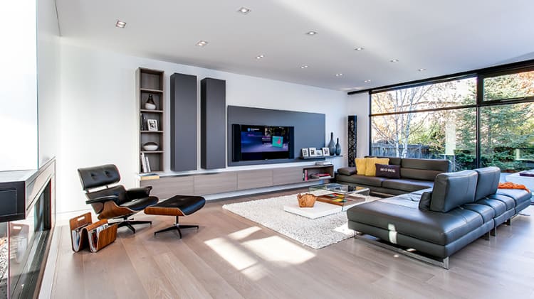 Why Ultra-Modern Homes are Finally Making Their Mark thumbnail