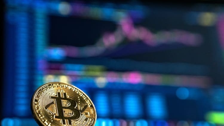 Why Cryptocurrency Holders Should Be Investing in Real Estate image