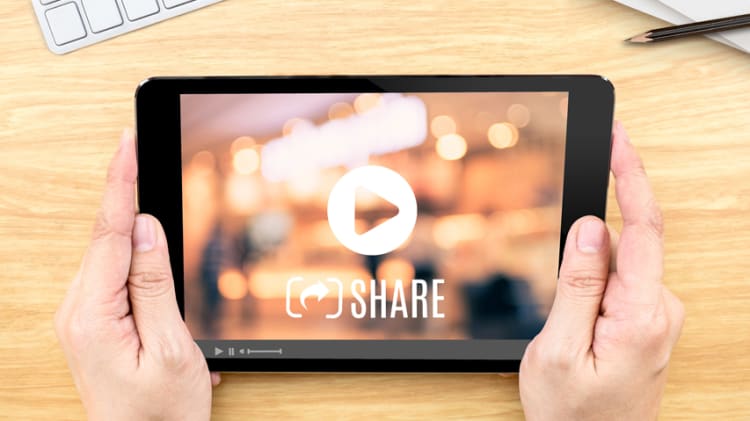 Easy Ways Real Estate Agents Can Improve their Business Using YouTube thumbnail