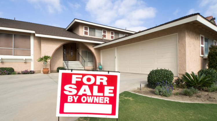 The Five Hottest Home-Selling Stories of 2015 image