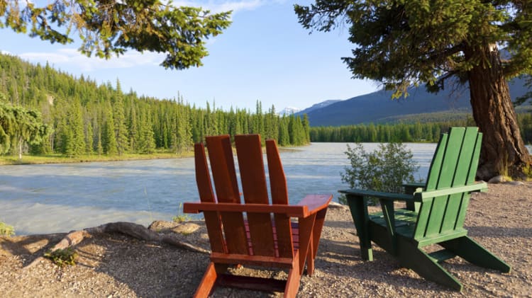 What You Need to Know About Financing a Vacation Home image