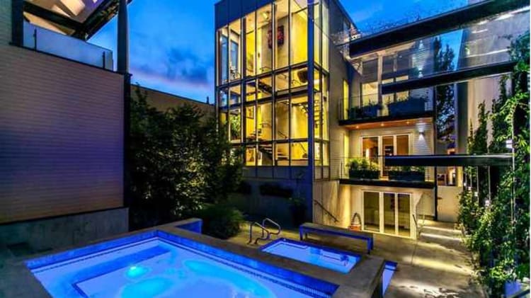 Photo Gallery: Incredible $8.75m Mount Pleasant Home is Insanely Gorgeous thumbnail