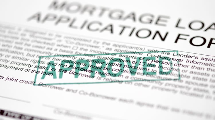 Changes That Can Make Your Lender Pull Your Mortgage Approval thumbnail