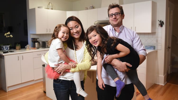 Vancouver Family Embraces “Cohousing Lite” Concept thumbnail
