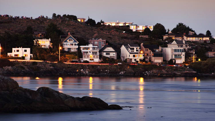 BC Home Sales Forecast to Decline Again Next Year image