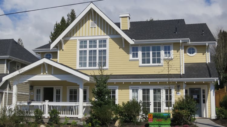 Opinion: Attractive Duos – Why We Need More Duplexes and Semi-Detached Homes thumbnail