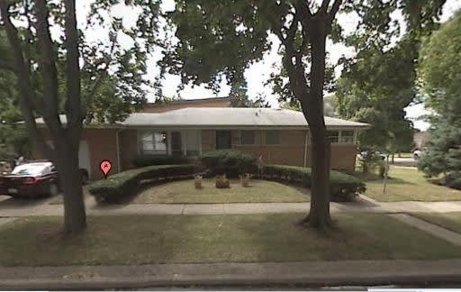 How to photograph real estate for sale-bad example from Google Streetview