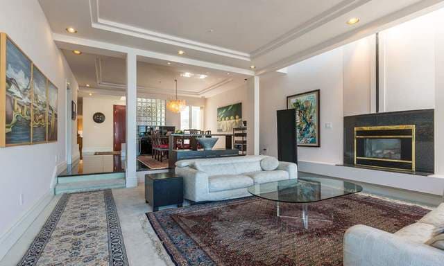 Depp Listings Story B_pic3