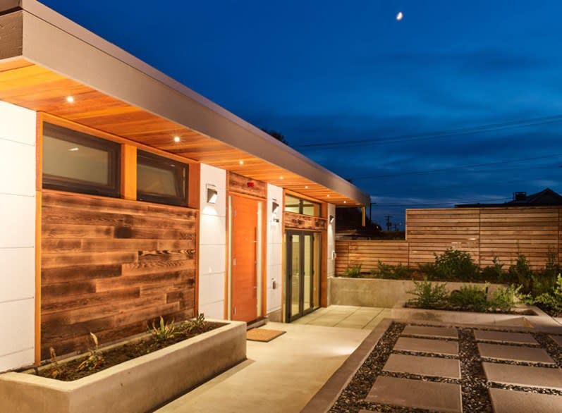 Laneway House