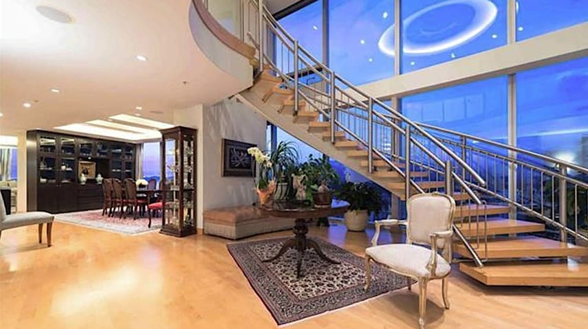 Median Detached Home Listing Price Breaches $2m Mark hero image