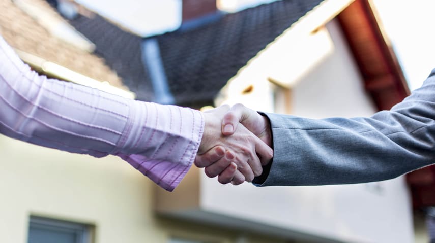 Five Hottest Home-Buying Articles of 2016 hero image