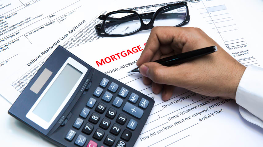 Thirteen Things You Need to Know BEFORE Renewing Your Mortgage hero image