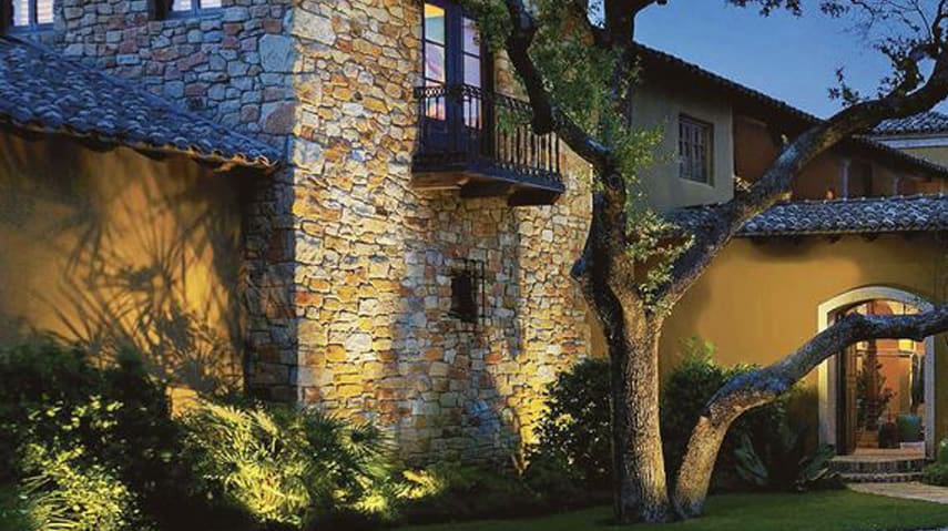 Twelve Amazing Illumination Ideas for Your Outdoor Spaces hero image