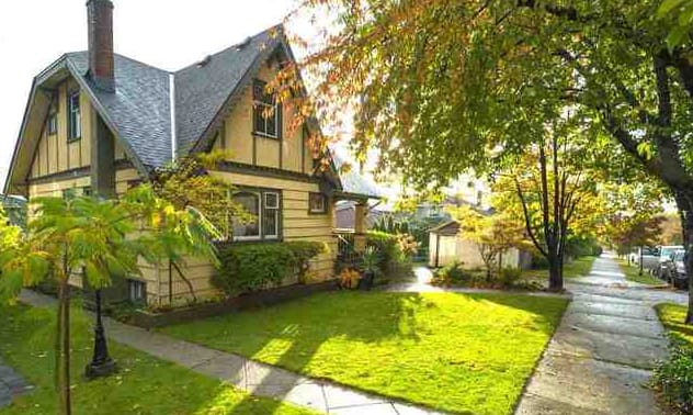 Halloween Homes4_Renfrew