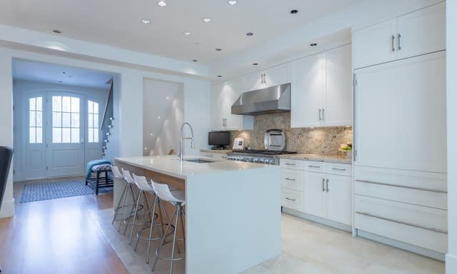Shaughnessy Townhouse Kitchen