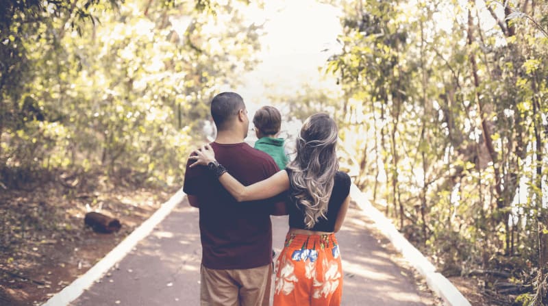 The Best Neighbourhoods in Kelowna to Raise a Family hero image