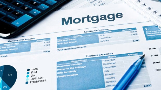 BC Residents Slowest at Paying Down Mortgage Debt: CIBC hero image