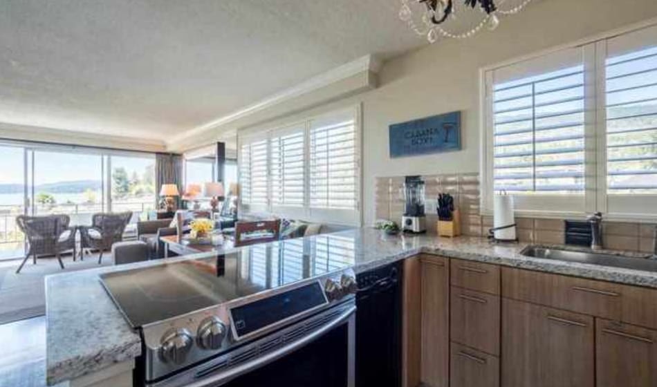 HighLow Dec 7 Dundarave_Condo_Low2