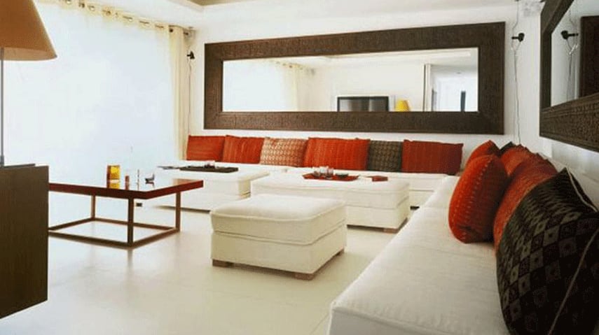 Five Bright Ideas for Decorating with Mirrors hero image