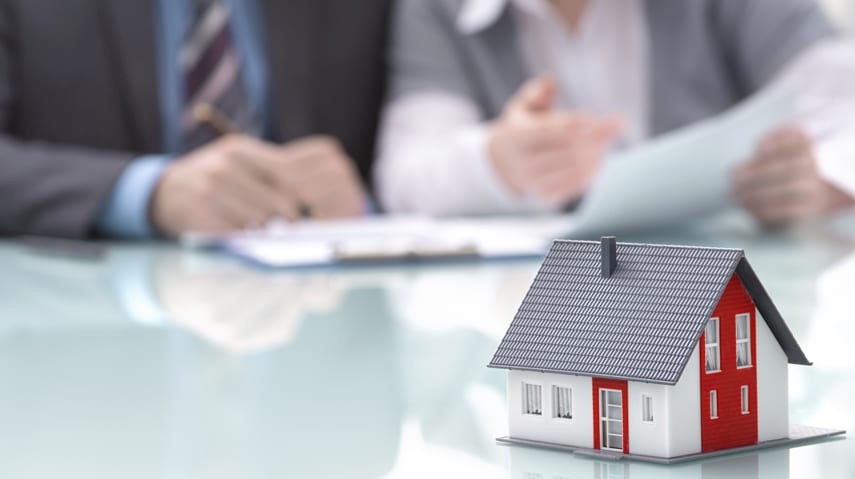 What is the Difference Between a Fixed and Variable Mortgage? hero image