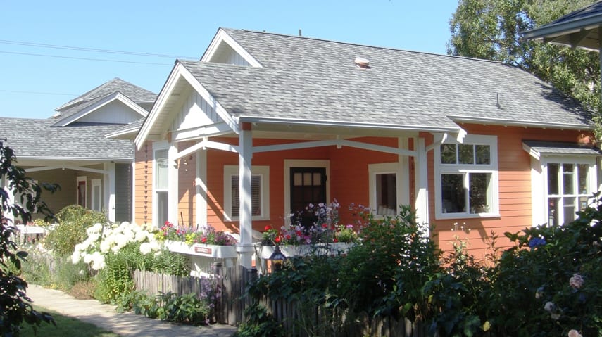 Opinion: Size Matters – Why Don’t They Build Small Houses Anymore? hero image