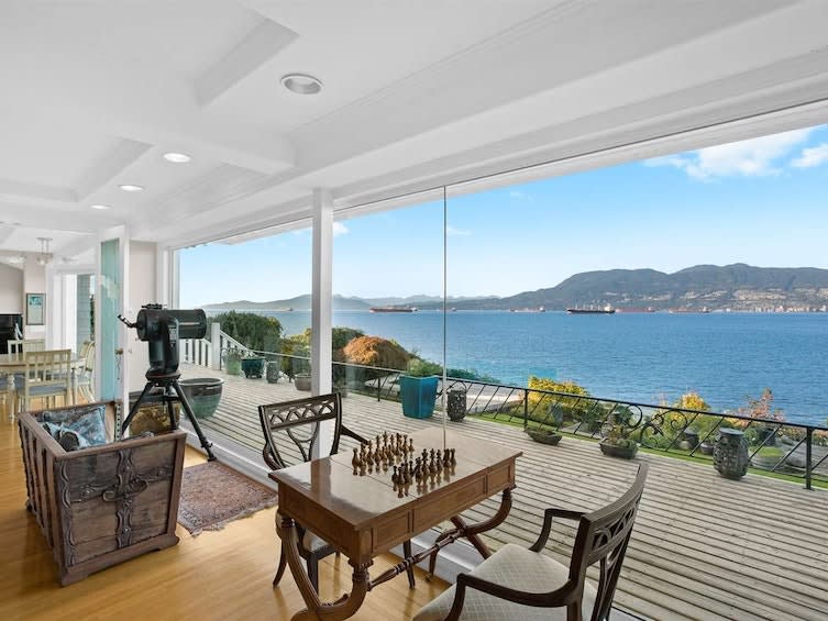 3019 Point Grey Road, Vancouver, BC